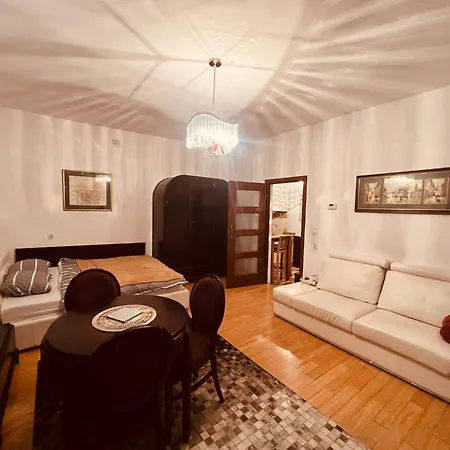 Apartment Centrum Cozy Entire Flat *