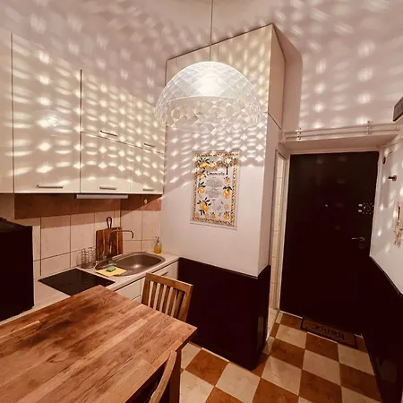 Centrum Cozy Entire Flat *