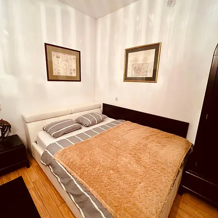 Centrum Cozy Entire Flat
